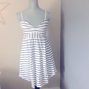 Aritzia TNA Dress